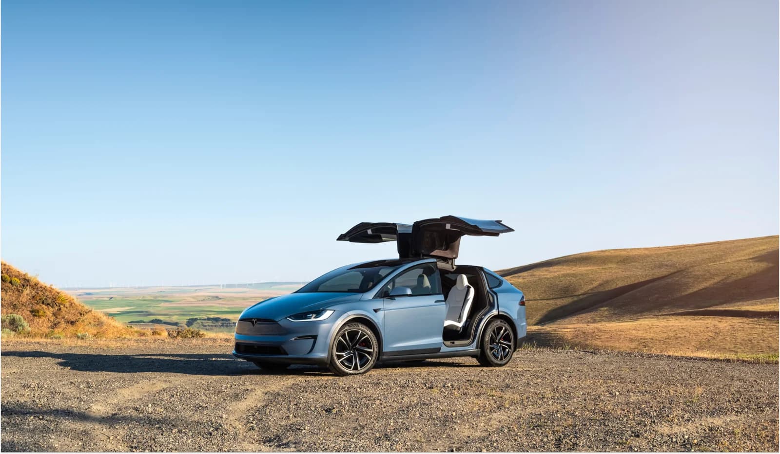 Коди фарби Tesla Model X: повна таблиця 2015–2020 і 2021+ Palladium